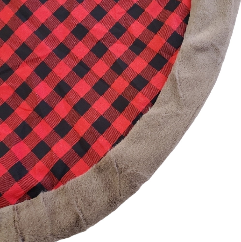 NEW* Buffalo Plaid with Fur Trim Christmas Tree Skirt